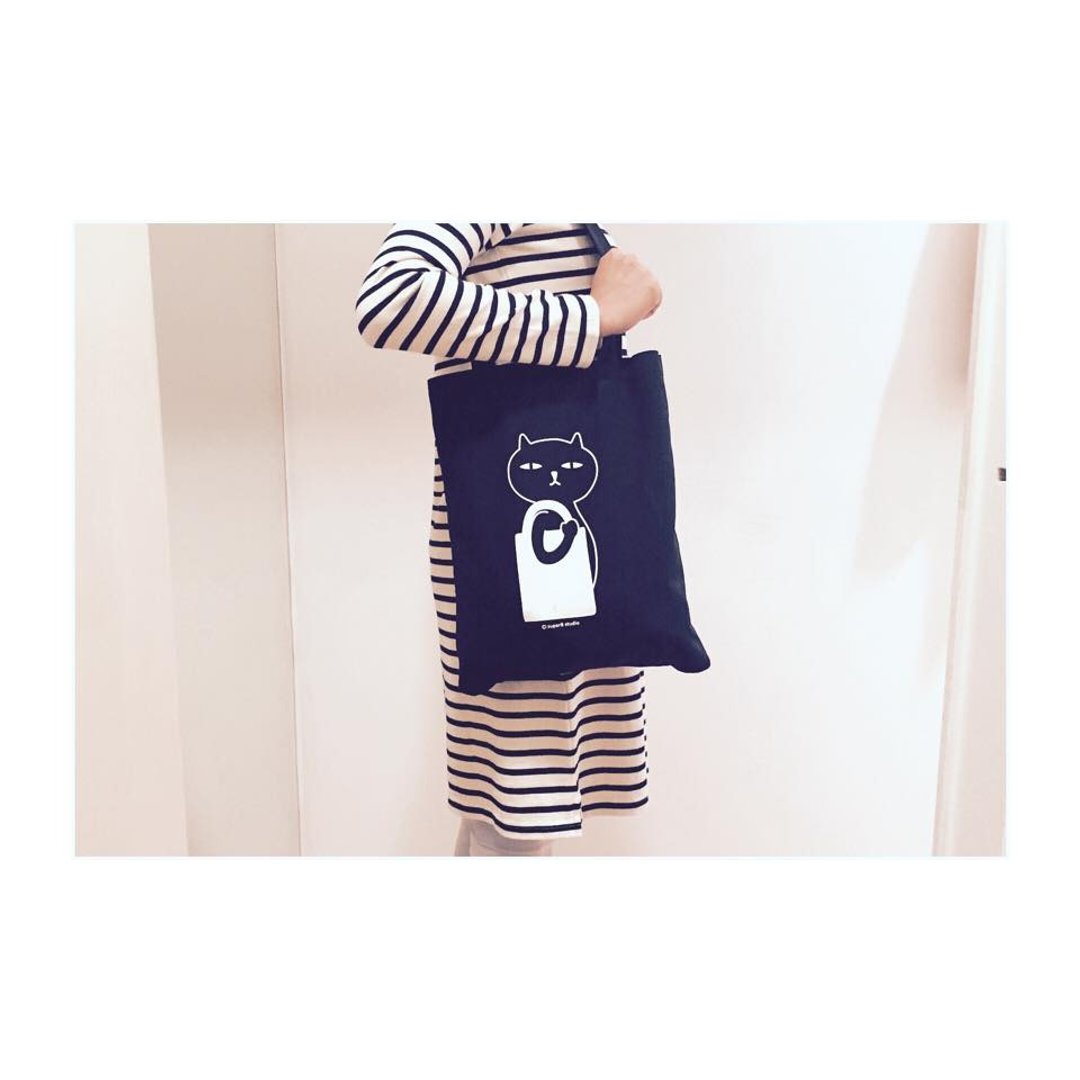 ↀᆺↀ✦ 坏猫咪黑色帆布袋 - Bagkitty 袋子猫 - 侧背包/斜挎包 - 其他材质 黑色