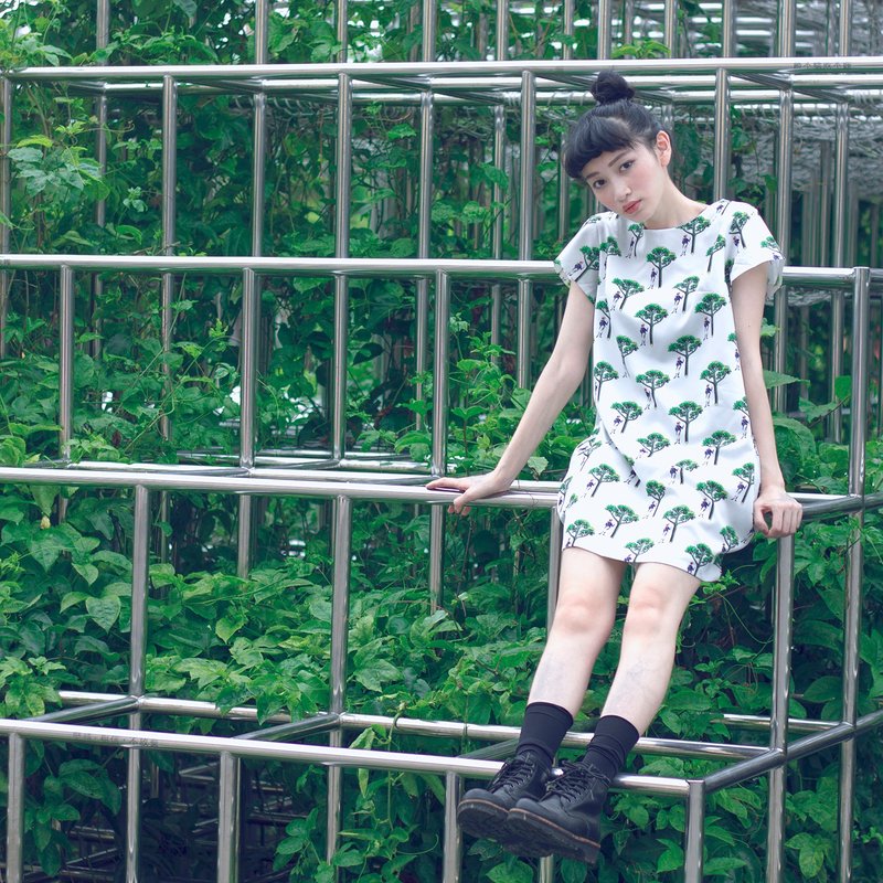 男人与树的耳语- 原创设计印花连身洋装 ＜限量款＞ - 洋装/连衣裙 - 其他材质 绿色