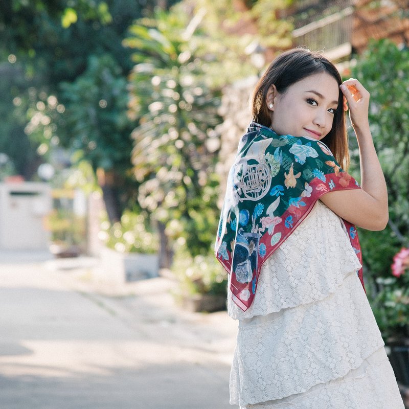 快乐动物的演奏会 - 手工围巾/丝巾(绿色 x红色) 内含 4 张水彩明信片（We are happy animal scarf (Blue x Peach colour) ） - 丝巾 - 其他材质 绿色