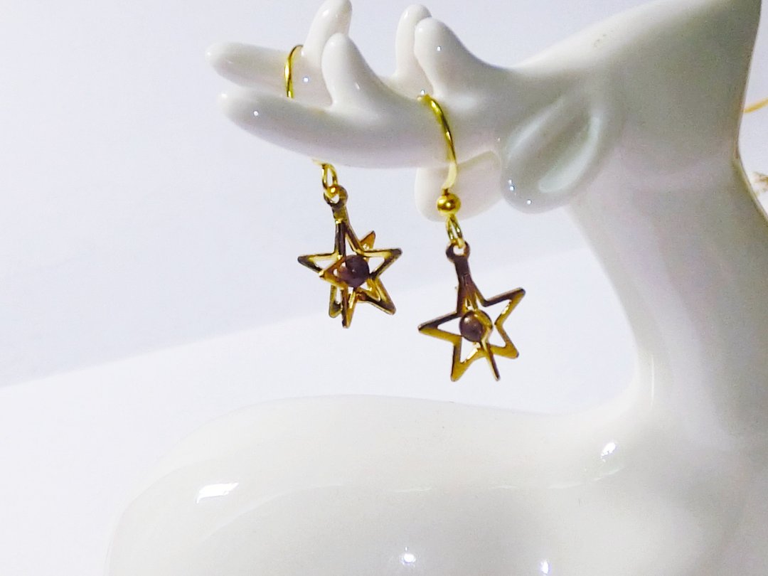 ❡ 立体小星星耳环 - 耳环/耳夹 - 其他金属 咖啡色