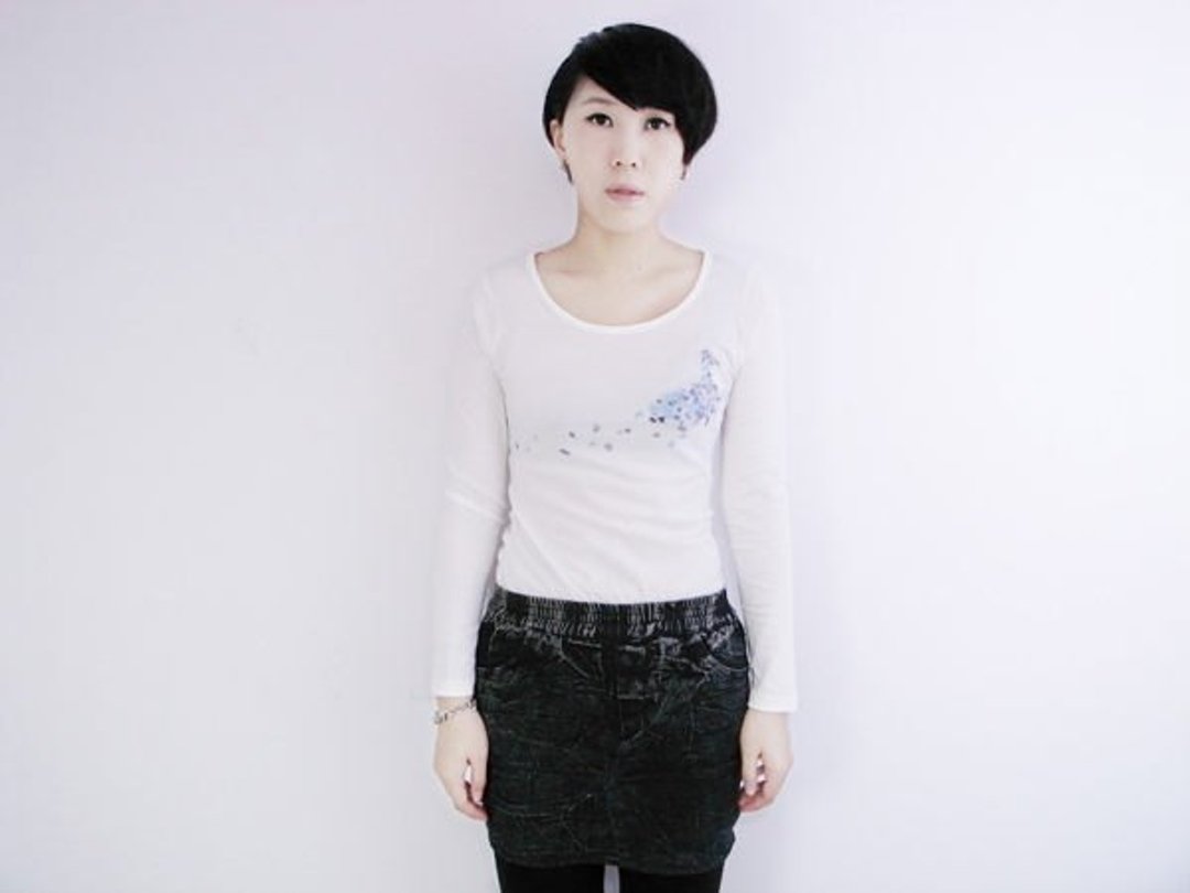 I . A . N Design  远洋 尼斯湖 长袖T 纯天然 100% 有机棉 Organic Cotton S / M - 女装 T 恤 - 棉 白色
