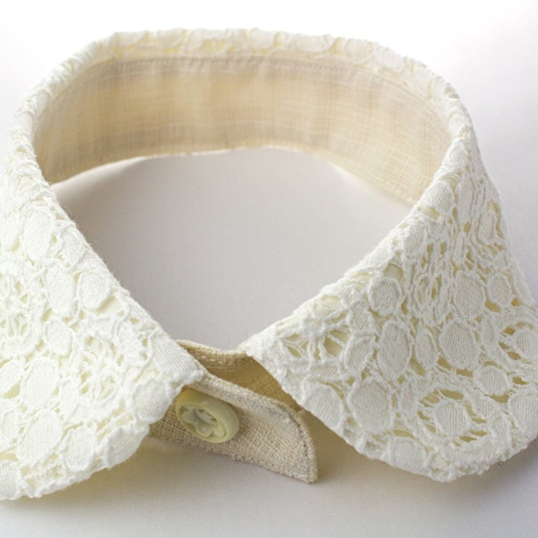 With collar (race cream) - 其他 - 其他材质 白色