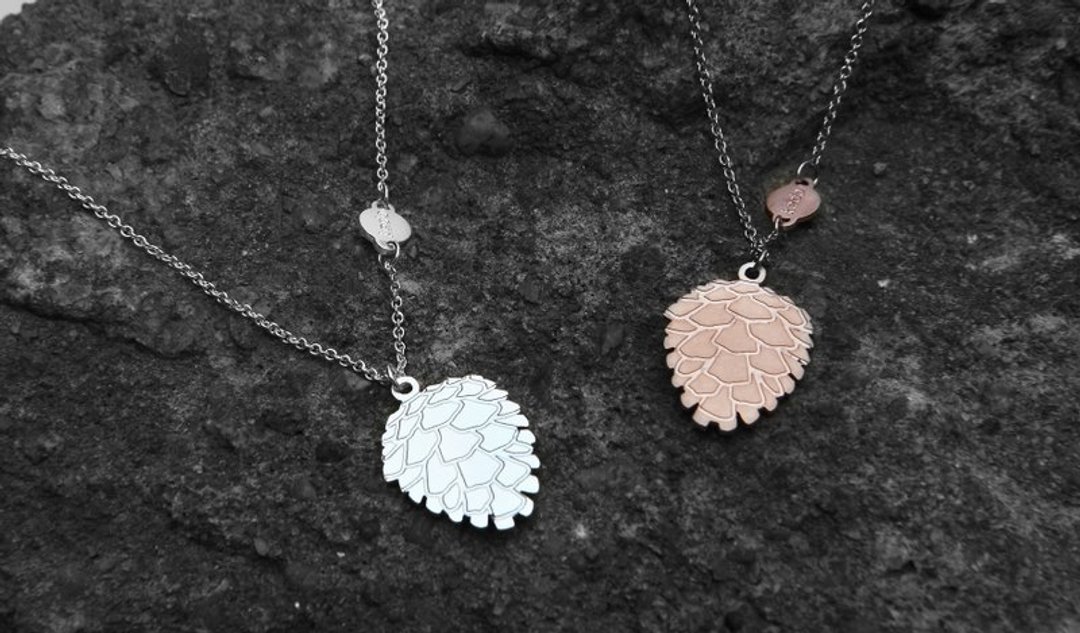 【假日惊喜包】Teesy Necklace_松果 - 项链 - 其他金属 银色