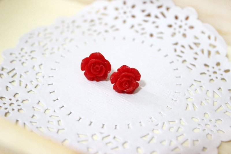 热情红玫瑰耳饰 (抗过敏白钢耳针/耳夹) - 耳环/耳夹 - 其他材质 红色
