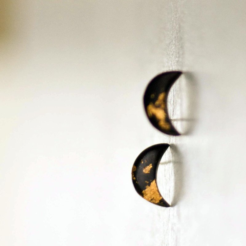 希望之光| 耳针式耳环(银)| 黑檀、银、金箔、腰果漆 - 耳环/耳夹 - 木头 橘色