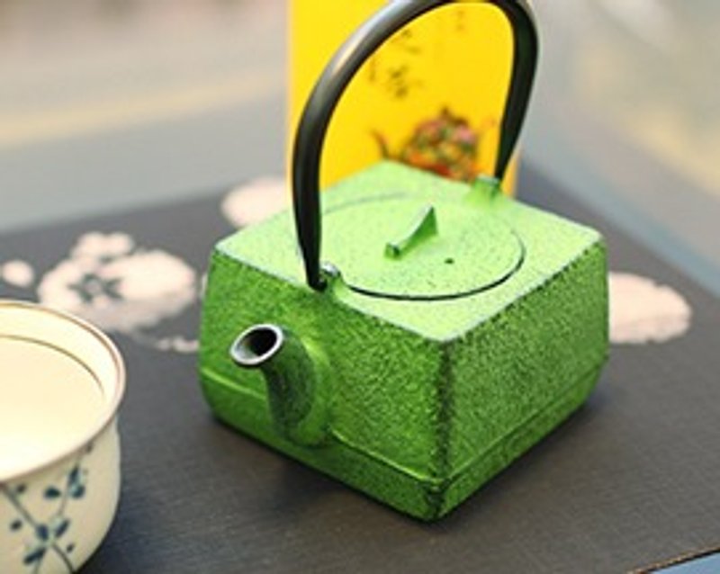 暮暮 三味线 绿铁壶 - 茶具/茶杯 - 其他金属 
