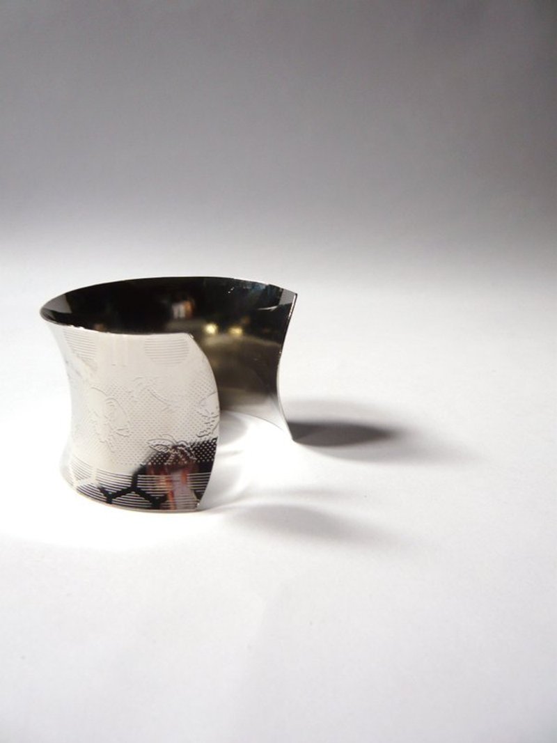 极简亮银雕花银手环 纽约风！ - 手链/手环 - 其他金属 