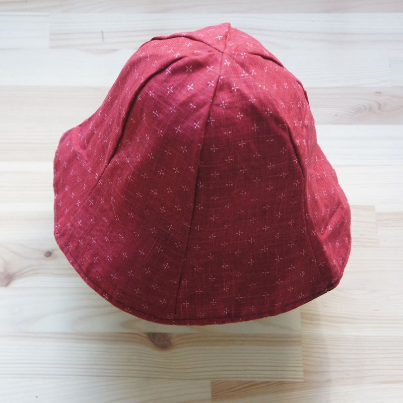 你的帽子-刺绣双面帽/小梅 - 帽子 - 其他材质 