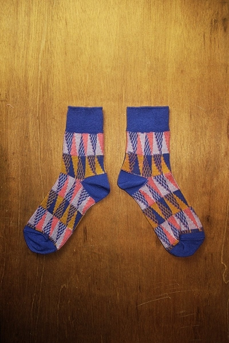 蓝三角旗帜针织袜!!夏漪眺=knock your socks off !! - 袜子 - 其他材质 蓝色