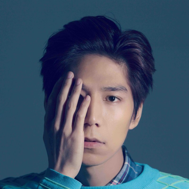 潘裕文《永不结束的马拉松》签名单曲 - 音乐专辑 - 其他材质 白色