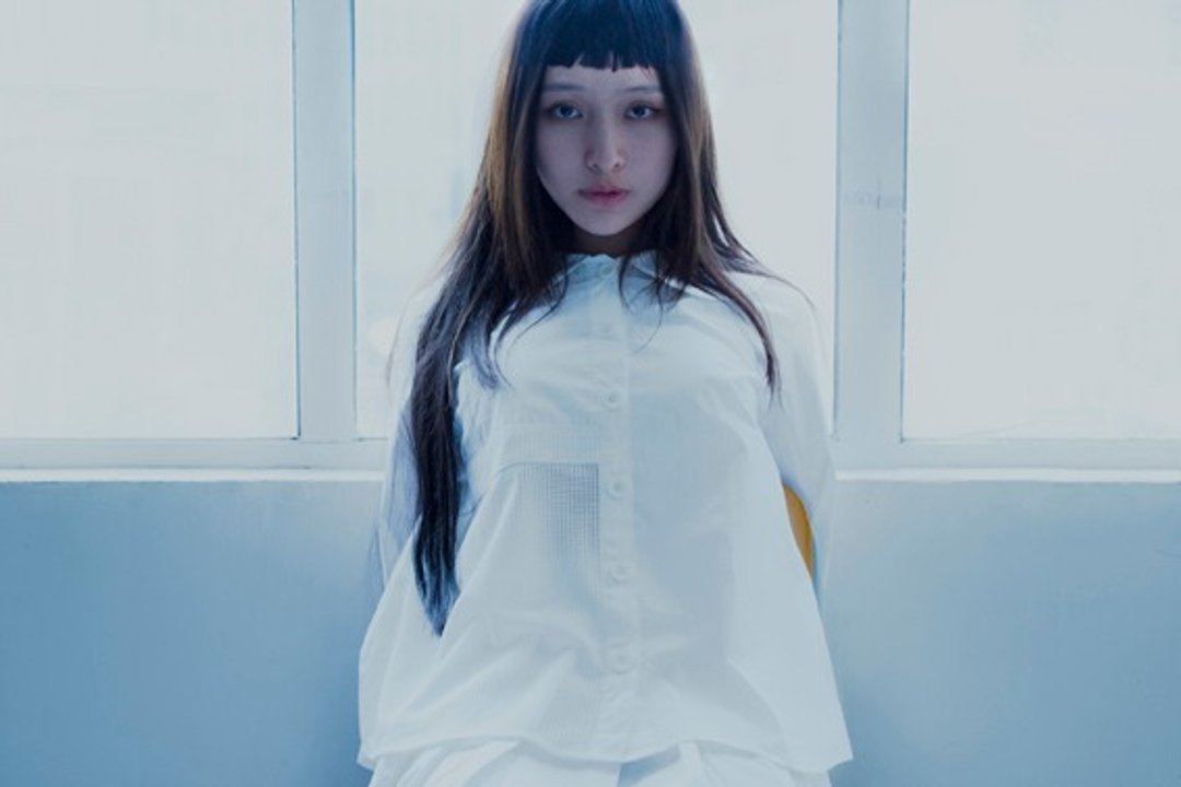 娃娃领假背带裙衬衫 - 女装衬衫 - 其他材质 白色