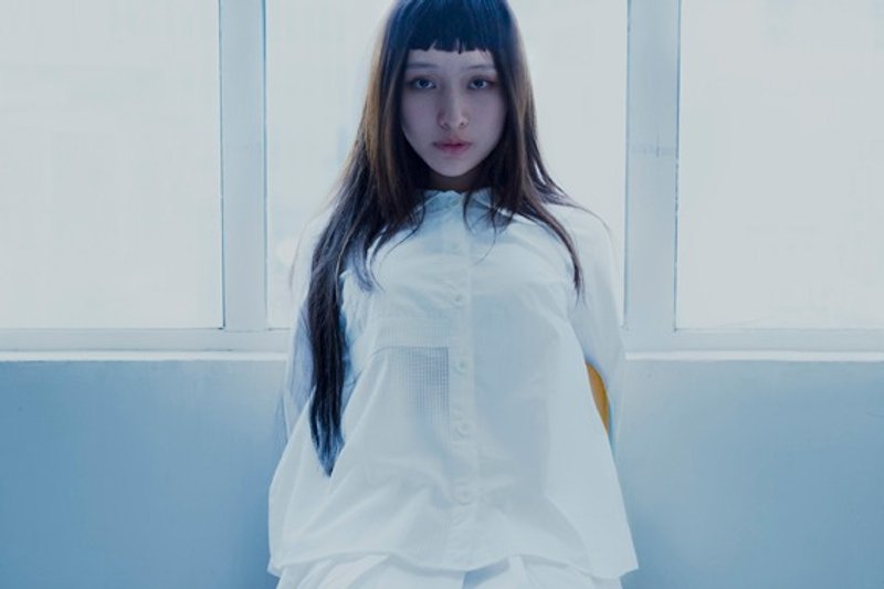 娃娃领假背带裙衬衫 - 女装衬衫 - 其他材质 白色