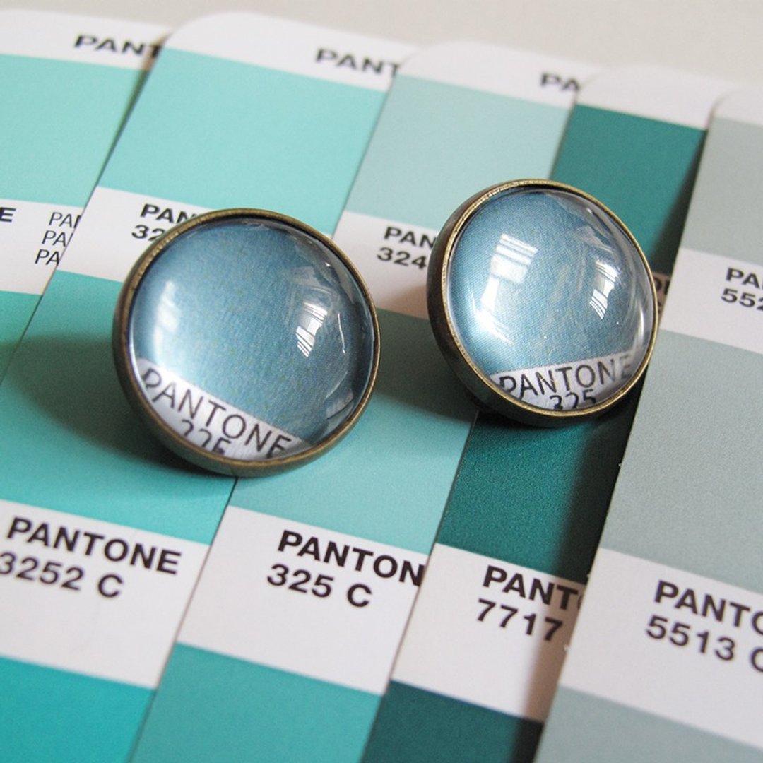 PANTONE 325 色票圆形耳夹耳针 - 耳环/耳夹 - 其他金属 绿色