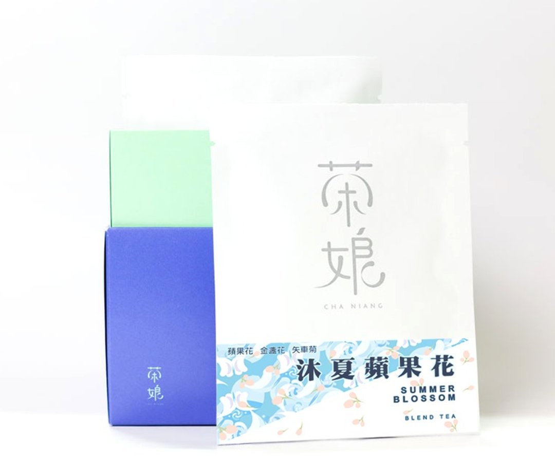 沐夏苹果花 | 优雅好气色 | 苹果花&金盏花&矢车菊+暮焙茶 | 天然无添加 | 新式花草茶 | 3包入【茶娘Chaniang】 - 茶 - 植物．花 蓝色