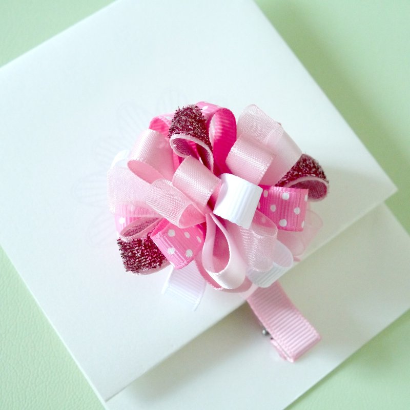 儿童发夹／发圈：粉红色系的花球loopy puff - 围嘴/口水巾 - 丝．绢 粉红色