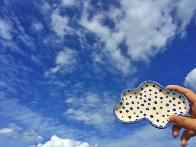 蓝色波尔卡圆点的天空 - 浅碟/小碟子 - 其他材质 蓝色