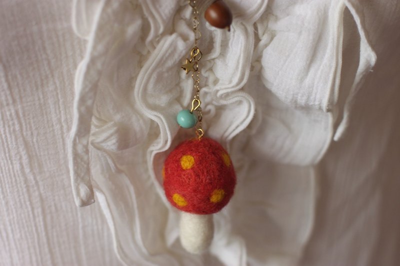 天然植物染苏木染蘑菇吊饰兼项链 - 项链 - 植物．花 红色