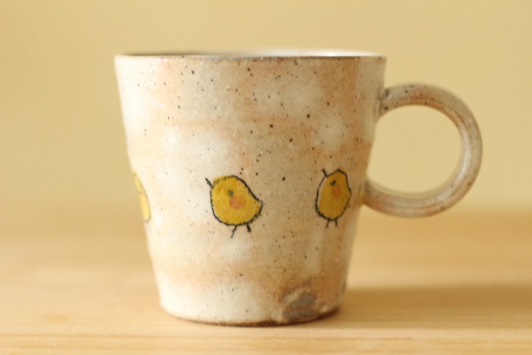 A cup of powdered chicks. - 咖啡杯/马克杯 - 其他材质 白色