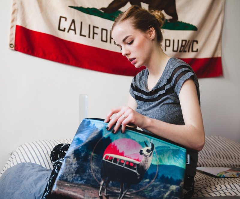 SpaceSuit 文件手拿包 - LL4MA - 手拿包 - 防水材质 黑色