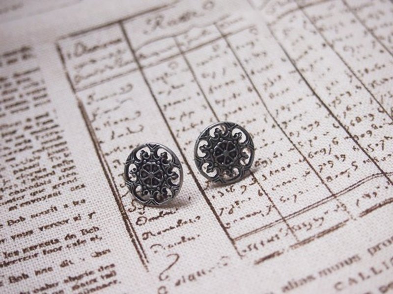 [篓空雪花]复古耳环 - 耳环/耳夹 - 其他金属 灰色