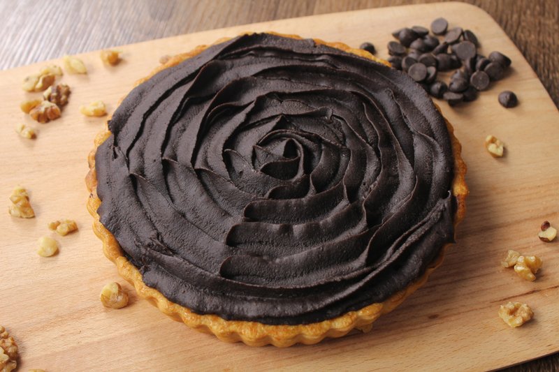 【Apie烘焙研究中心】手工核桃生巧克力派/8寸 - 咸派/甜派 - 新鲜食材 黑色
