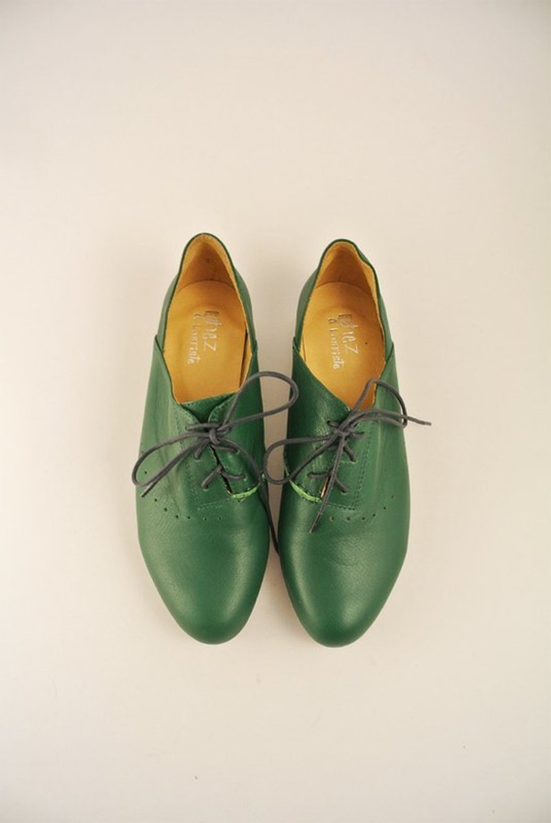 好天气穿上我最爱的斜口牛津．踏青去 (深草绿) - 女款休闲鞋 - 真皮 