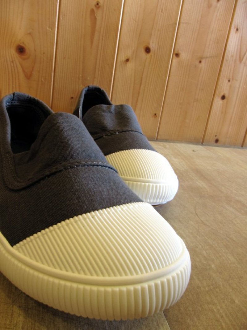 【 好日 手作 】 BODY.M 平底帆布鞋 - 女款休闲鞋 - 其他材质 