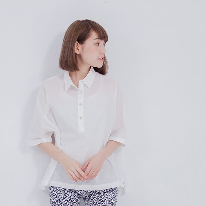 【夏日倒数优惠】 Bess 半襟折袖上衣/细丝白 - 女装上衣 - 棉．麻 白色