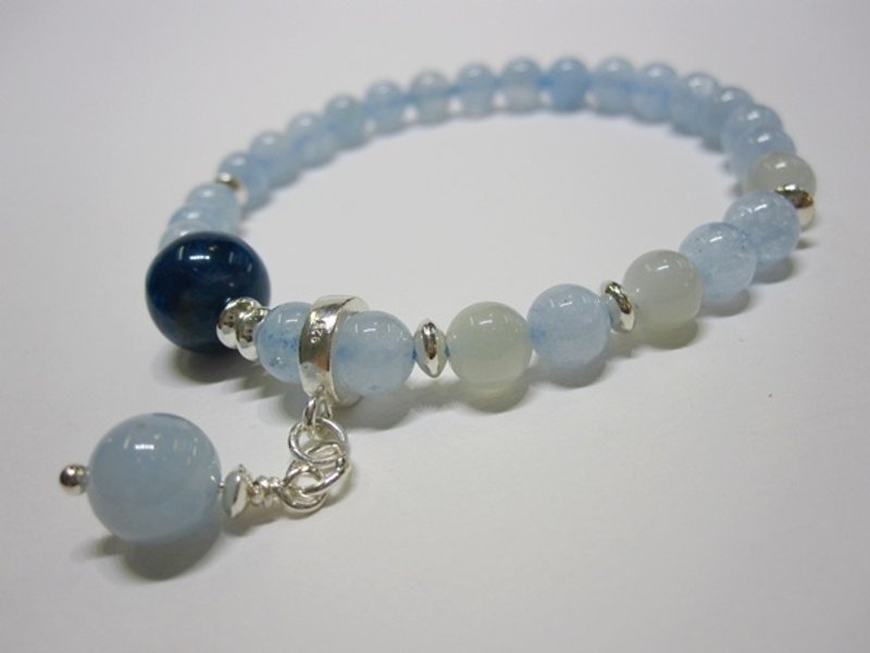 圆浮  - 全天然海蓝宝+亚柏堤+月光石925纯银手錬 香港原创设计 - 手链/手环 - 宝石 蓝色