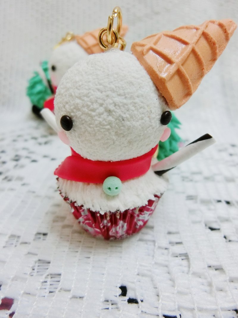 快乐圣诞☆小雪人冰淇淋杯子蛋糕 - 钥匙链/钥匙包 - 粘土 多色