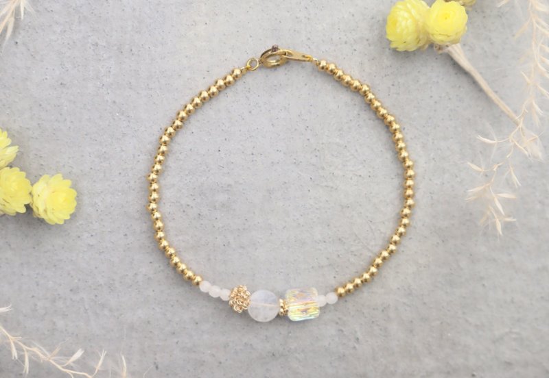 <☞ HAND IN HAND ☜><o好事儿o> 月光石-配角 手链 (0796) - 手链/手环 - 宝石 白色