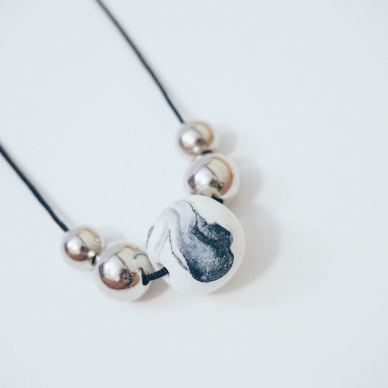 水墨轻黏土项链●Ink Style Necklace●Dye Spheroid Collection - 颈链 - 粘土 蓝色