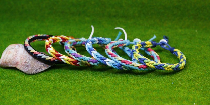 TvT／正方形编绳手环 - 手链/手环 - 棉．麻 多色