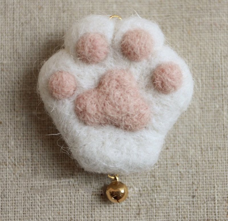 超萌猫爪肉垫铃铛羊毛毡吊饰 - 项链 - 羊毛 白色