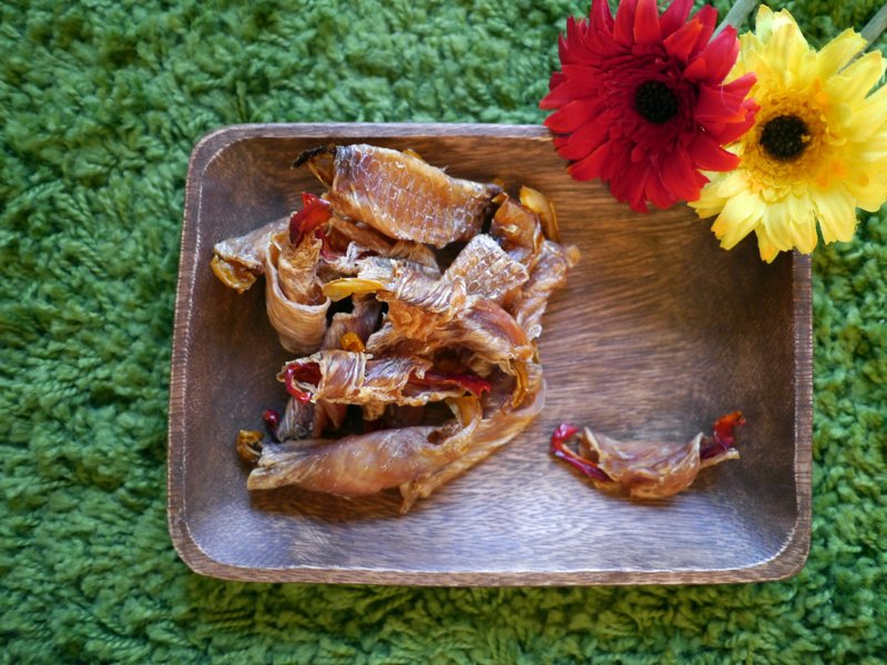 三毛烘培坊 天然宠物肉干-甜椒鸡肉干 90克 - 零食/点心 - 新鲜食材 