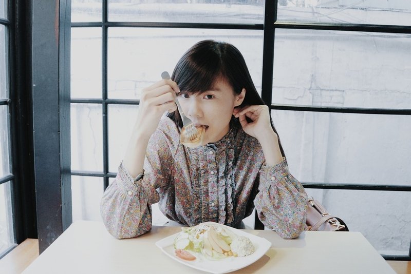 地花古着 / 日本制 蕾丝碎花衬衫 - 女装衬衫 - 其他材质 