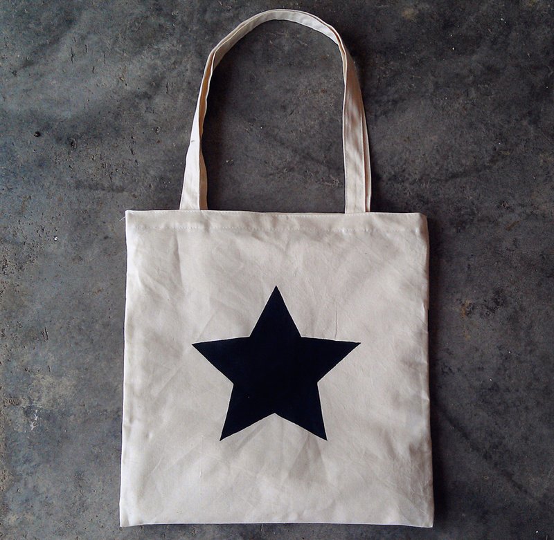 【Little Black Star】TCThandmade 手印棉布袋 肩背购物袋/环保袋/书包 - 侧背包/斜挎包 - 其他材质 白色