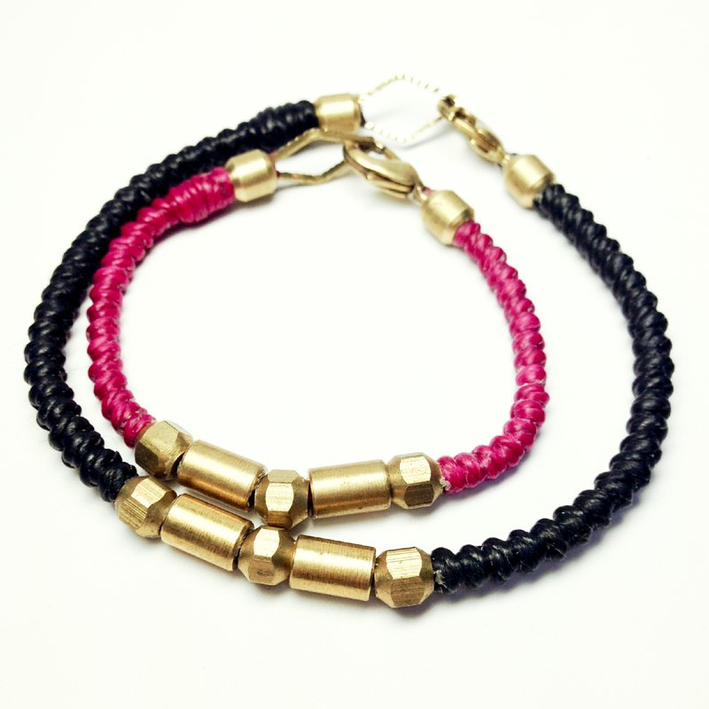 恋爱嘉年华系列。情侣对链组 (加送手敲字母牌)◆Sugar Nok◆蜡线黄铜手链 - 手链/手环 - 其他金属 黑色