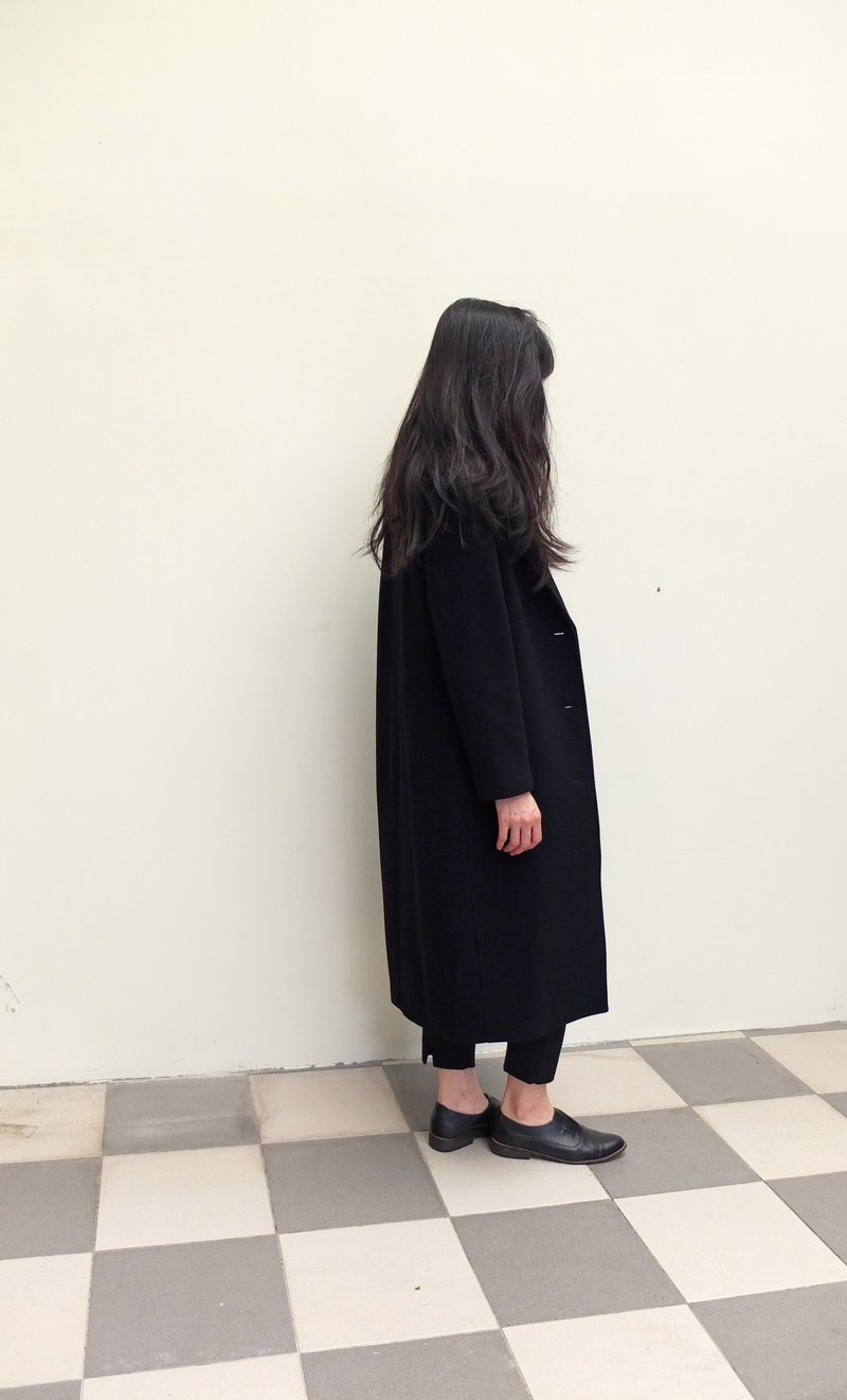 Helmut Coat - 黑色微落肩单排扣喀什米尔羊毛大衣 现货M - 女装休闲/机能外套 - 羊毛 