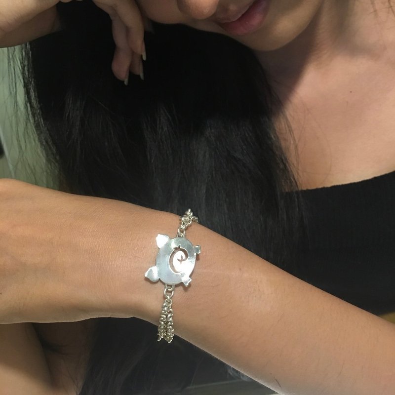 猪屁屁~小猪纯银手工手链十二生肖弥月饰品!小朋友第一件纯银饰! - 婴儿饰品 - 纯银 银色