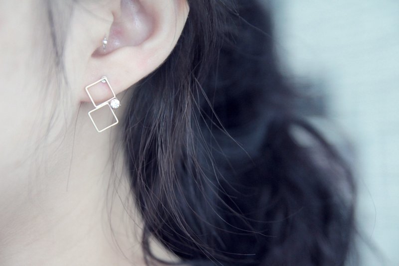 小拼图／锆石钻／金工设计黄铜耳环／目前手工库存：1 - 耳环/耳夹 - 宝石 金色