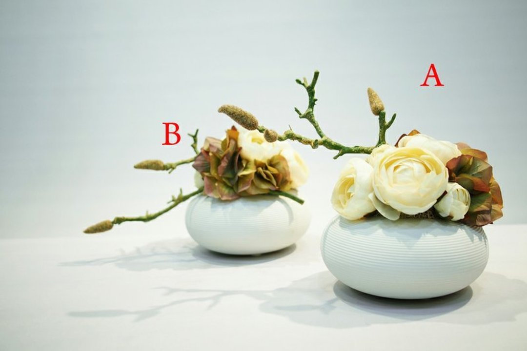 【人造花艺】 米陆莲+白圆陶盆花饰 - 植栽/盆栽 - 其他材质 