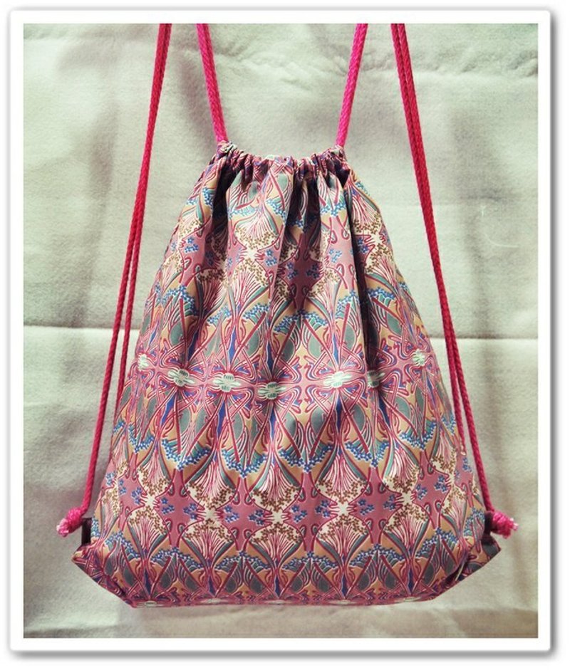 束口袋后背包+复古万花筒+ - 侧背包/斜挎包 - 其他材质 粉红色