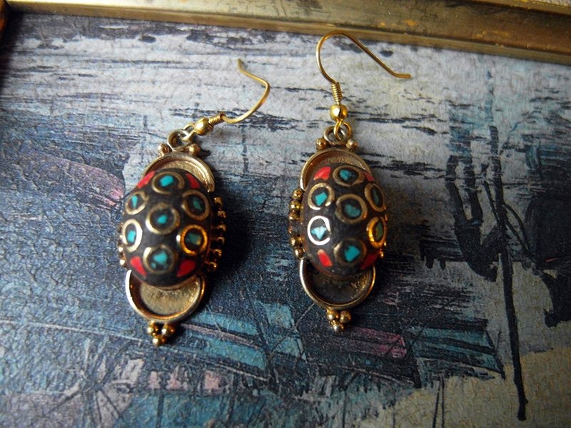 复时品【针式收藏品：永久和平条约II】 - 耳环/耳夹 - 其他材质 多色