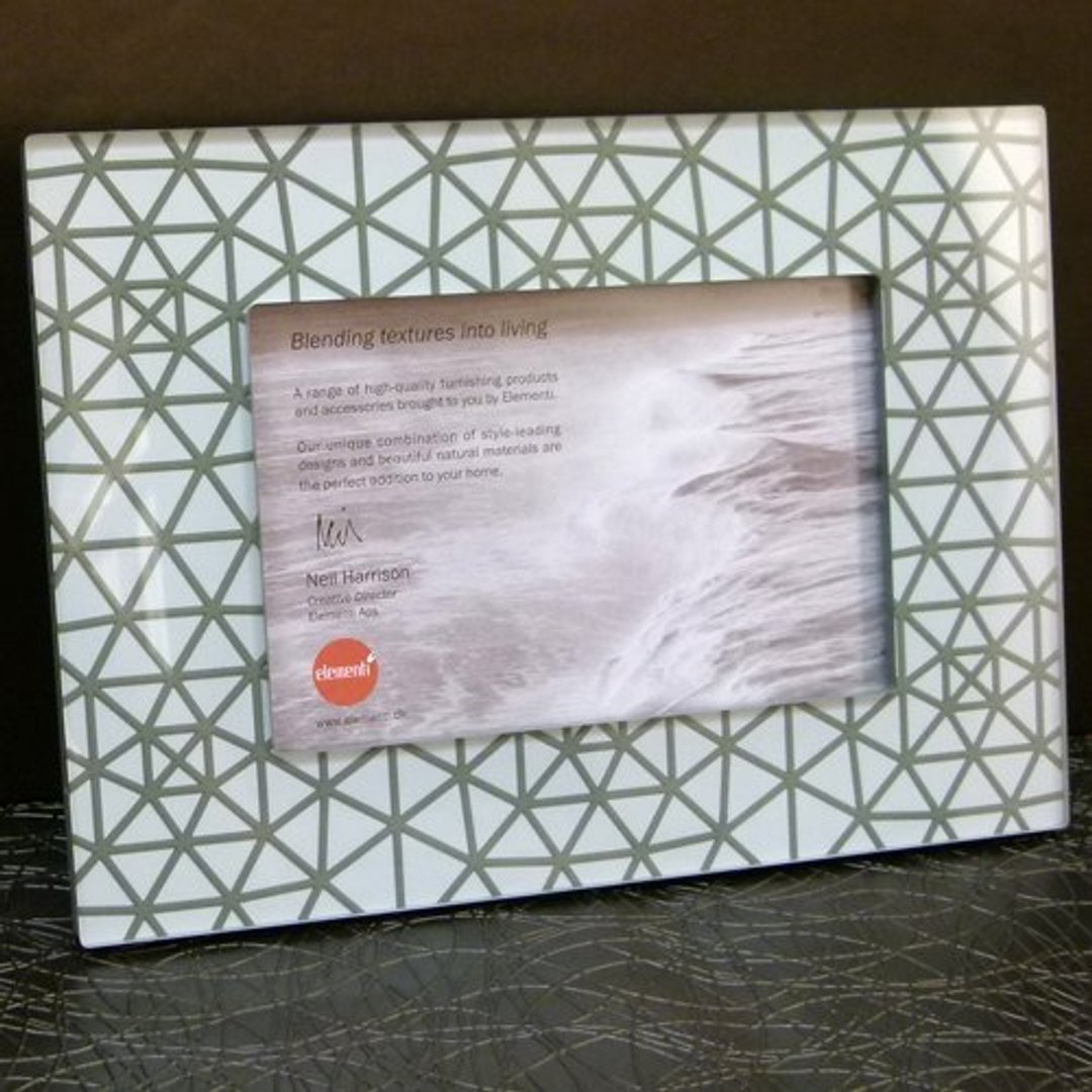Icon Photo Frame for 4x6 (10 x 15cm) 顶级工艺相框 - 7P251 - 画框/相框 - 压克力 