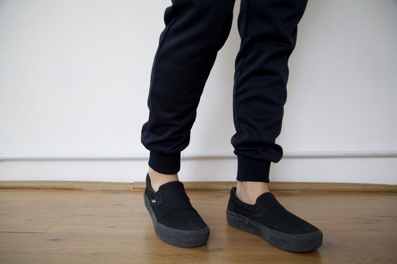 运动束口棉裤 Jogger Pants/中性款/纯棉 - 男士长裤 - 其他材质 黑色