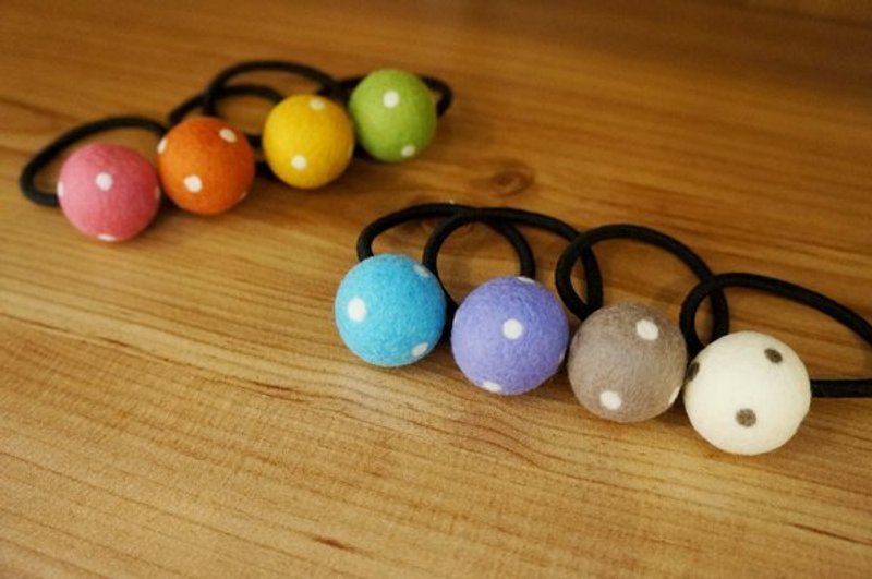 圆点的经典色系发球 - 发饰 - 羊毛 