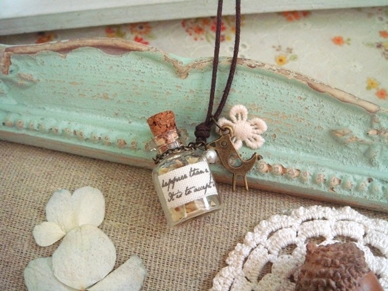 Garohands 寻梦森林干燥花许愿瓶手感中长链*米黄星星花  A227  礼物 圣诞节交换礼物 - 项链 - 玻璃 黄色