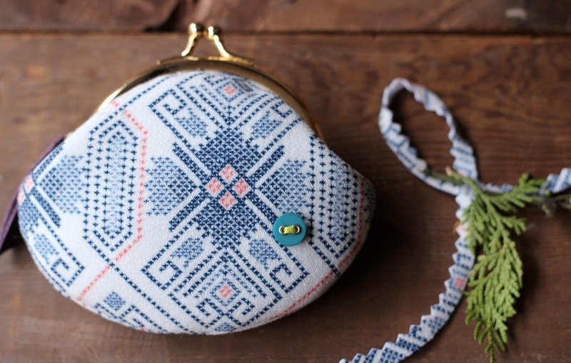 雪的结晶 ◘ 手工小口金包 - 零钱包 - 其他材质 白色