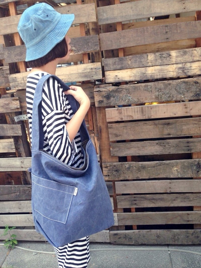 斜口袋/帆布包/侧背/斜背/两用包/石洗深蓝 - 侧背包/斜挎包 - 其他材质 蓝色